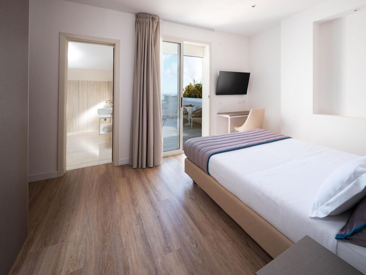 Trevi Family Resort Cattolica Luaran gambar