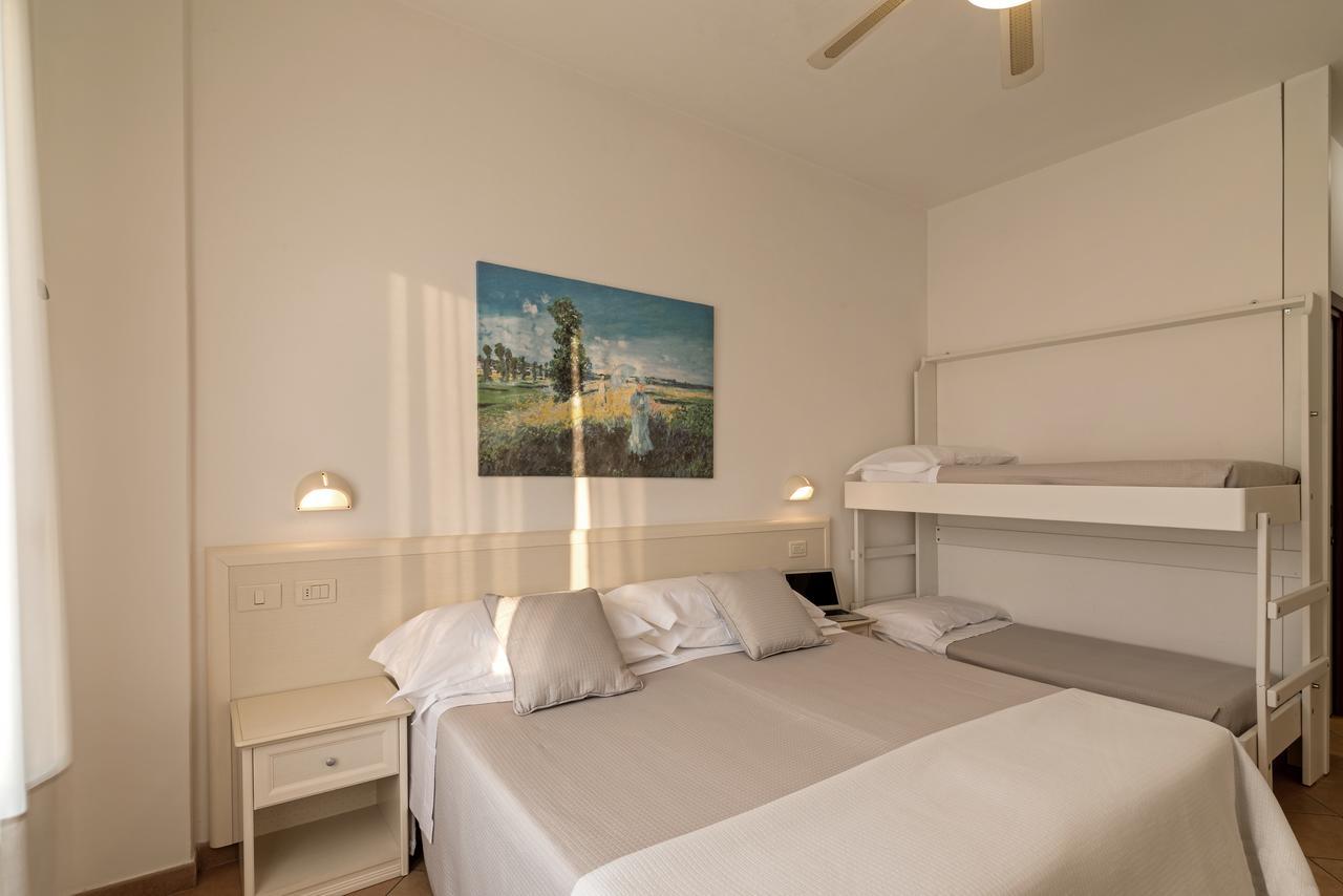 Trevi Family Resort Cattolica Luaran gambar